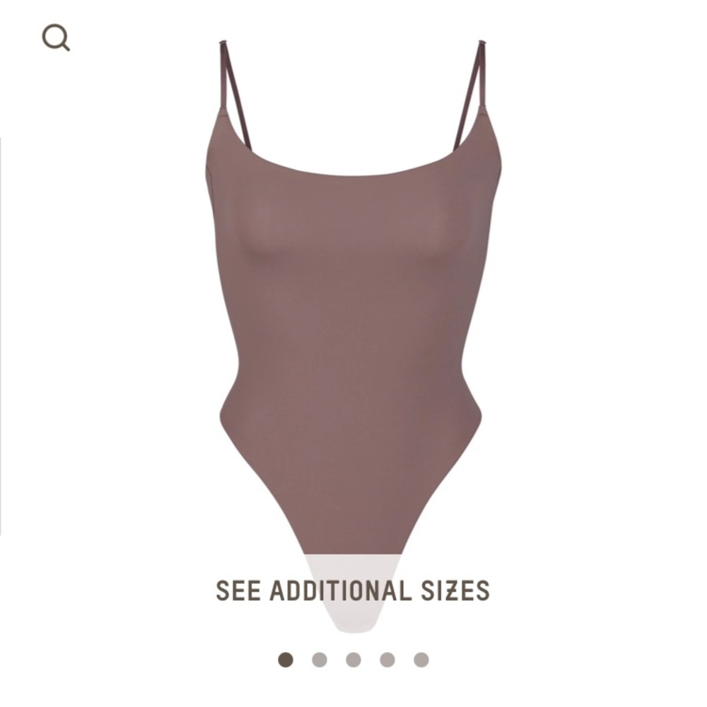 Fits everybody cami bodysuit in color umber